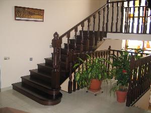 Изготовление деревянных лестниц лестница0 3.jpg